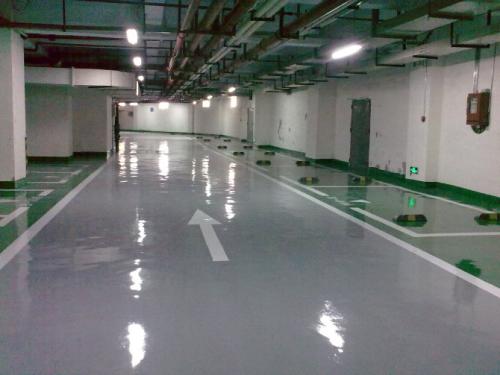 雨季高溫環氧地坪施工時的影響？